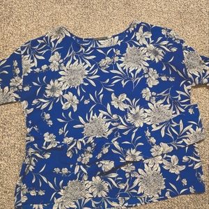 West Kei XL shirt with tie around waist